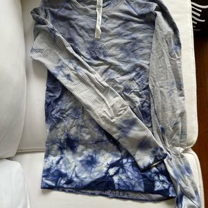 Lululemon long sleeve swift tech size 6 striped blue tie dye SUPER RARE